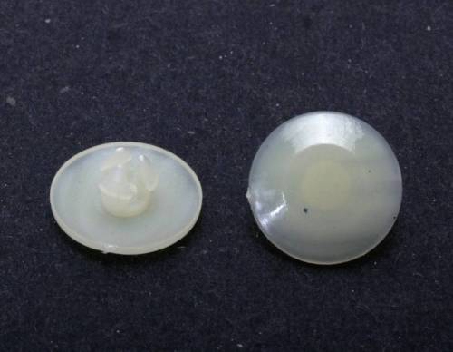 Chuck's Convertible Parts - GUIDE BUTTONS, QUARTER WINDOW FRAME, 8 PIECES, BUG CONV. 1966-79 *MADE BY WCM*