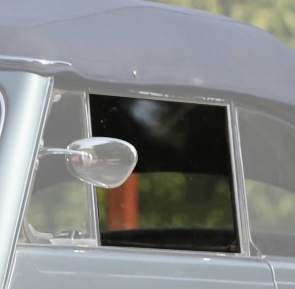 Chuck's Convertible Parts - GLASS, FRONT DOOR WINDOW, LEFT OR RIGHT, BUG CONV. 1965-79